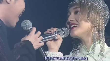 张韶涵吴青峰《有形的翅膀》现场版, 两个人的唱功都太美了!