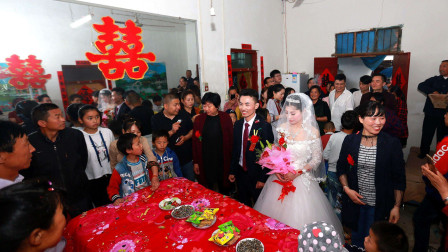 2018中国结婚率创新低