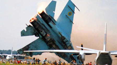 2002年乌克兰航展事故飞行员