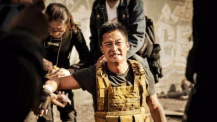 吴京拍摄《战狼2》受伤、吃泡面 非洲人称赞中国很牛 犯我中华者, 虽远必诛! !