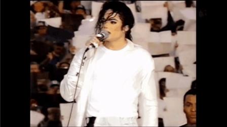 迈克尔杰克逊1993年与3000名儿童合唱《天下一家》, 事后将出场费全部捐出