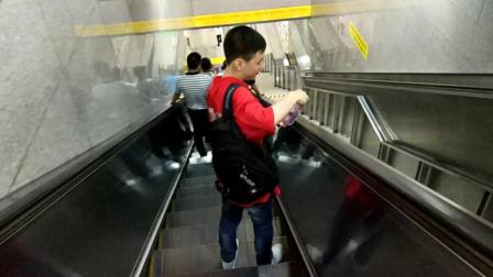 上海地铁换乘方便吗#行走的力量#高中生暑假旅游学日记