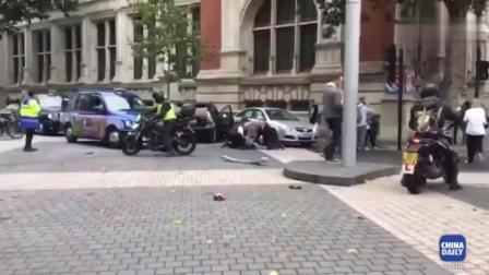 致11人受伤的伦敦自然历史博物馆外汽车撞人事件为交通事故