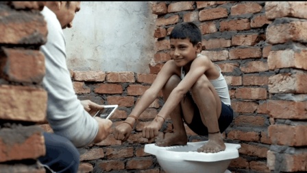 印度厕所为什么亚洲最少, 看看这部电影你就知道了!
