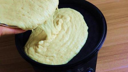 面粉最简单的做法, 直接倒锅里烙3分钟, 发面大饼就搞定, 超省时
