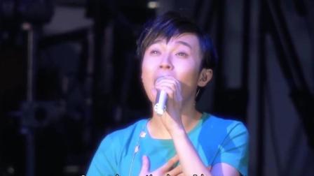 苏打绿主唱吴青峰, 在韩国演唱《我最亲爱的》一唱完台下纷纷叫好