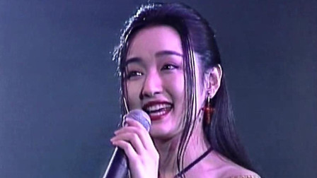 杨钰莹演唱会歌曲展播之上海《天涯歌女》，整个世界都变温柔了