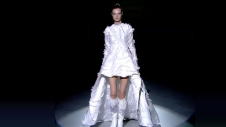 巴黎时装周 品牌婚纱秀，大师级的走秀就是不一般！