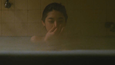 一部日本式成年人电影，一个房间拍最有意义的人生，不愿快进一秒
