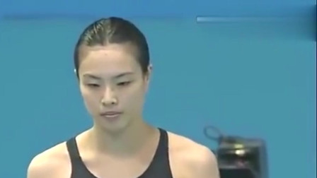 漂亮！女子跳水3米板，吴敏霞上演“无水花”逆天一跳！