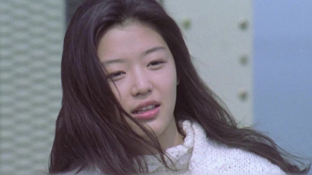 韩国爱情电影《触不到的恋人》，因为一个信箱让两个不同时空的人相爱