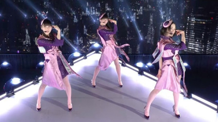不愧是日本“最费电”的女团！只是简单跳个舞，整个东京都点亮了