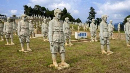 中国为帮此国牺牲10余万烈士，他们却忘恩负义，将烈士墓夷为平地
