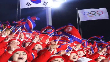 冬奥会开幕式呐喊的朝鲜啦啦队