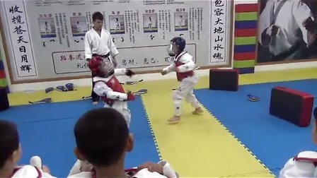 连云港8岁小孩跆拳道实战训练