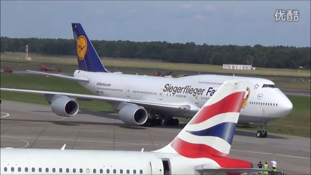 德国球队乘坐“球迷莎”747-830王者航班凯旋柏林
