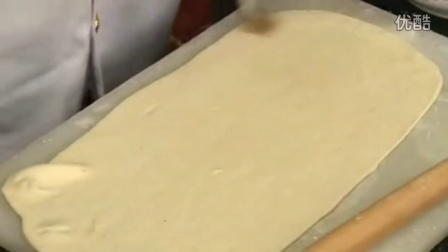 油葱饼怎么做 千层饼的做法（葱油饼的做法）