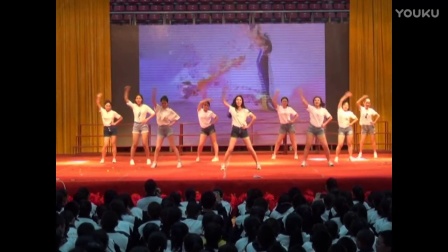石河子一中2017元旦联欢 流行现代舞蹈串烧《炫舞青春》校园团体操 ， ，动漫宅舞