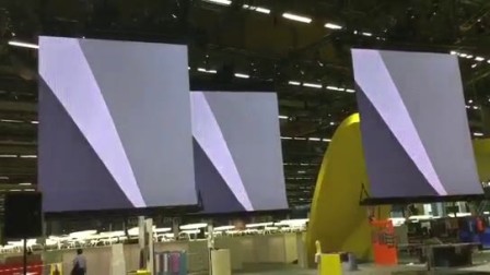  维世科技 法国巴黎时装秀6  折叠屏，自动折叠，快速安装