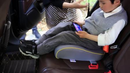 苏州极速安全科技有限公司多功能儿童安全汽车增高垫安装视频